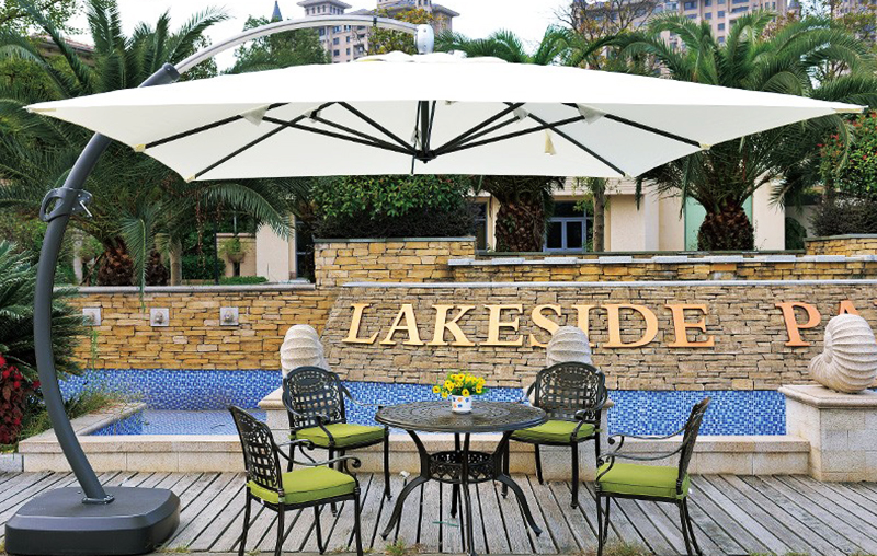 莫家户外遮阳伞大弯杆伞